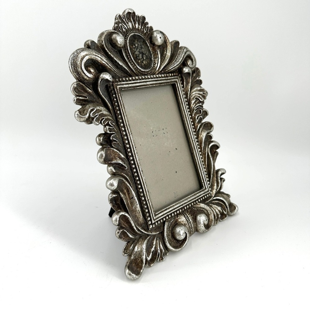 Ornate Silver-Leaf Baroque Scroll‎ Photo Frame - Tabletop Display 3x5
